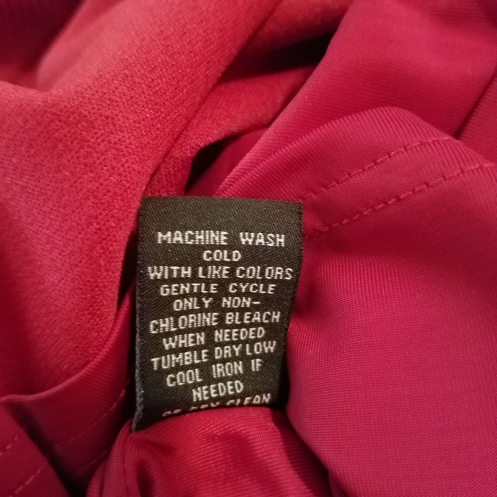 Dress - Picture 6 of 6
